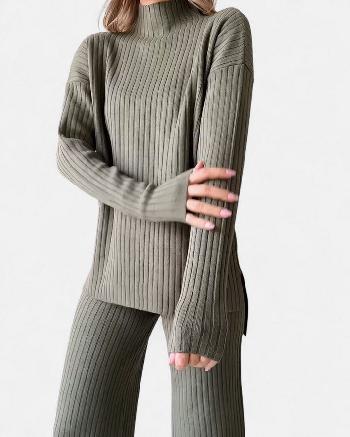 Séverina | Elegant and Comfortable Ribbed Indoor Set