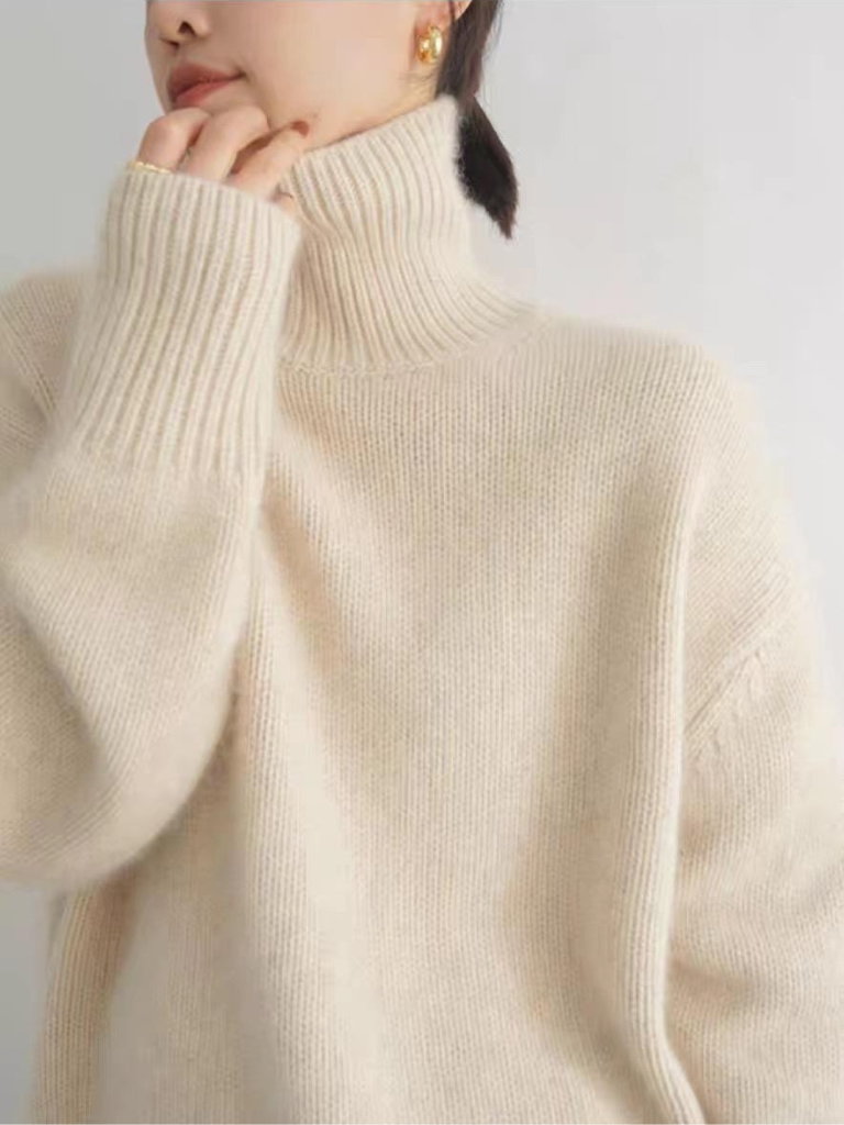 NELE LUXE TURTLENECK SWEATER