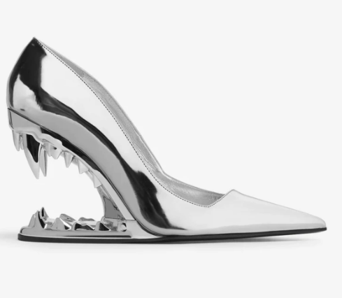 TALIA WOLF FANG HEELS